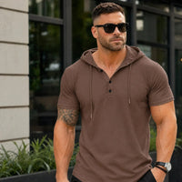 Austin™ T-Shirt mit Kapuze und Knopfleiste in Braun
