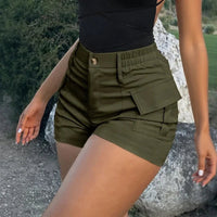 Nivara™-Shorts aus Premium-Twill mit Cargotaschen und Hohem Bund in Grün