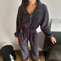 Vancouver™ Sweat-Jumpsuit mit Stehkragen und definierter Taille in Grau