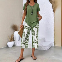 Nativ™ Set mit Lagenbluse und gemusterter Capri Hose in Olivgrün