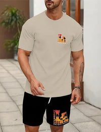 Beige mit schwarzen Shorts