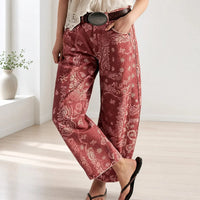 Alvida™ Hose mit Blumenmuster und weitem Fall in Blumenmuster und Rot
