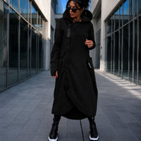 Langer Oversize-Mantel Malva™ mit Kapuze, Reißverschluss und Daumenlochbündchen in Schwarz