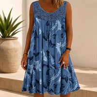 Kleid Linden™ mit Spitzeneinsatz, Blumenmuster und Weitem Schnitt in Blau