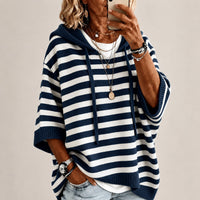 Leichter Pullover Monika™ mit Kapuze, Kontraststreifen und Rippabschluss in Blau