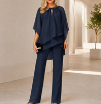 Celienne™ Set mit Chiffonbluse, Mullet-Saum und eleganter Hose mit geradem Schnitt / Ein kompletter Look für besondere Anlässe in Marineblau