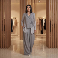 Haus Klasse™ Set in Schneiderkunst mit Asymmetrischem Blazer und Eleganter Hose! in Grau