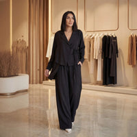 Haus Klasse™ Set in Schneiderkunst mit Asymmetrischem Blazer und Eleganter Hose! in Schwarz