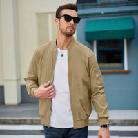 Dominus™ Jacke mit Strategischen Taschen und Premium-Passform in Khaki