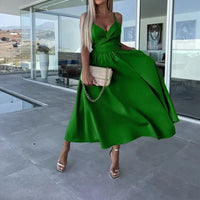Fiora™ Kleid mit Feinem Cut-Out und Elegantem Schlitz in Grün