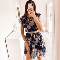 Serenelle™ Kleid mit Floraler Eleganz und Sofistischem Charme in Marineblau