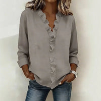 Sorelle™ Bluse mit Vertikalem Rüschendetail und Zeitlosem Stil in Grau
