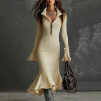 Evora Luxe™ Kleid Aus Geripptem Strick Mit Frontreißverschluss und Meerjungfrauensaum in Beige