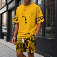 Zweiteiler Roven™ mit oversized T-Shirt und gemusterter Shorts / Moderner Streetwear-Look mit hohem Tragekomfort. in Gelb