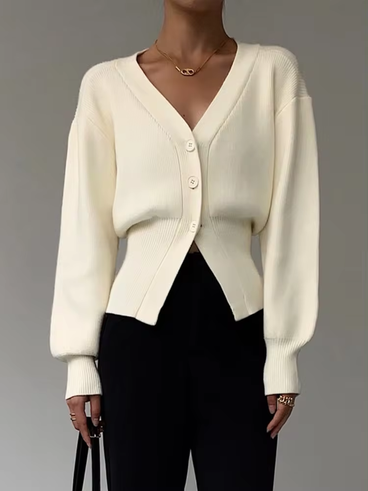 Kiana | Strickjacke mit V-Ausschnitt und Knopfleiste für Damen
