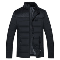 MOUNTAIN - WINTERJACKE - LEISTEER in Schwarz