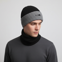 Wollmütze mit passendem Schal - WarmCombo für Kopf und Hals in Dunkelgrau