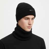 Wollmütze mit passendem Schal - WarmCombo für Kopf und Hals in Schwarz