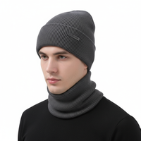 Wollmütze mit passendem Schal - WarmCombo für Kopf und Hals in Grau
