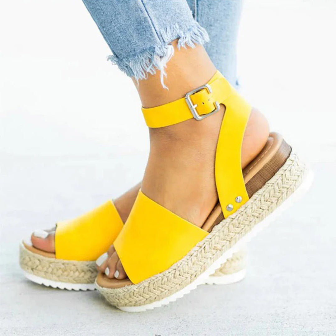 KATOKA - Elegante Damen-Sandalen für einen raffinierten Look