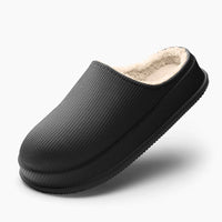 Nicole - Bequeme und warme Sandalen in Schwarz