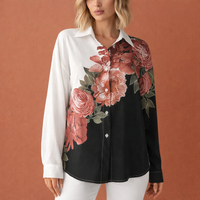 Elegante Damenbluse mit Blumenprint und Knopfverschluss | Carlijn in Schwarz