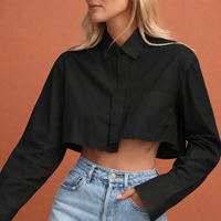 Gekürzte Bluse mit rohem Saum und weiten Ärmeln für Damen | Feline in Schwarz
