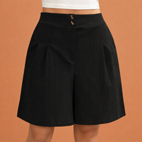 Hochtaillierte plissierte Shorts für Damen | Selina in Schwarz