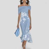 ISABRUNEL - Off-Shoulder Floral Midi Kleid mit Rüschensaum in Blau
