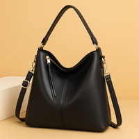 Hobo Tasche in Schwarz