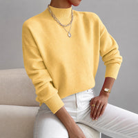 Roxana - Eleganter Damenpullover mit mittelhohem Kragen in Gelb