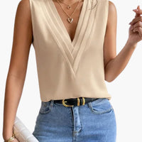 Annemarie | Damen Ärmellose V-Ausschnitt Bluse in Beige
