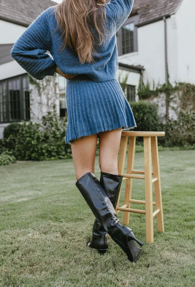 Norra | Eleganter Faltenpullover und Rock