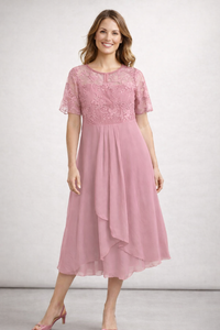 Beatrice | Zartes Spitzen Chiffon Midikleid in Rosa