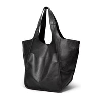Charlotte | Übergroße Veganleder Tote Bag mit Magnetverschluss in Obsidian