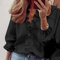 Beverly | Damen Rüschenshirt mit V-Ausschnitt und langen Ärmeln in Schwarz