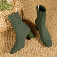 Kindra | Damen Strick-Stiefelette mit Blockabsatz und eckiger Zehenform in Grün