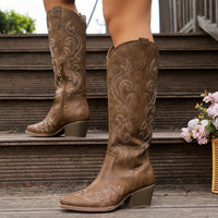 Brecken | Damen Westernstiefel mit weitem Schaft und Reißverschluss in Braun