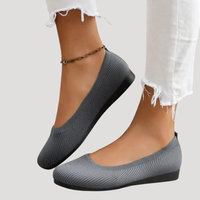 Brunhilde | Damen Gestrickte Slip-On Ballerinas in Grau