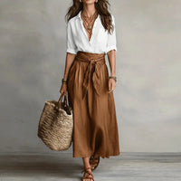Brunilda | Damen Zweiteiliges Set Bluse Rock in Braun