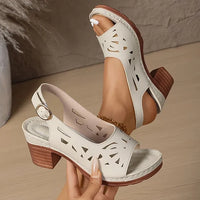 Corrina - Damen Keilsandalen mit Fussgewolbeunterstutzung in Weiß