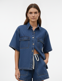 Blau