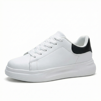 Melanie | Clean Textil Sneaker in Weiß und Schwarz