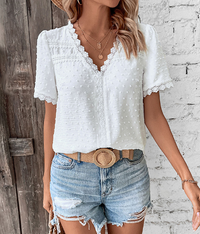 Celestine | Damen Kurzarm Bluse mit V-Ausschnitt in Weiß