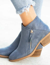 Blau