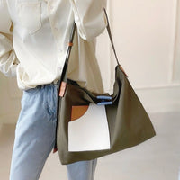 Emilia | Damen Canvas Tote Bag Schultertasche Farbblock PU-Leder in Grün