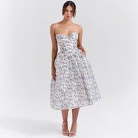Marlene | Damen Cocktailkleid trägerlos Korsett-Oberteil ausgestellter Satinrock in Rose