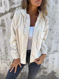 Mia | Damen Cord Kapuzenjacke mit Reißverschluss Oversized Freizeitjacke in Weiß