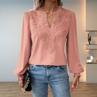Clara | Damen Elegante Spitzenbesatz Langarm Bluse V-Ausschnitt in Rosa