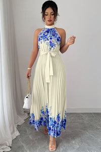 Emilia | Damen Geblümtes Plissee-Neckholder Midi-Kleid in Blaues Blumenmuster